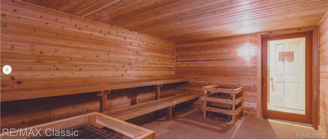 45678 Aragon Lane, Canton Charter Township, MI 48187