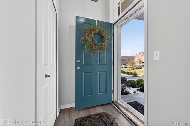 45678 Aragon Lane, Canton Charter Township, MI 48187