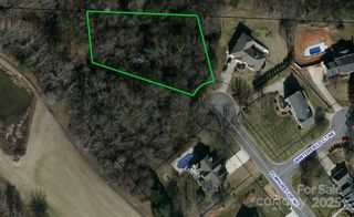4965 Elmhurst Drive NE, Hickory, NC 28601