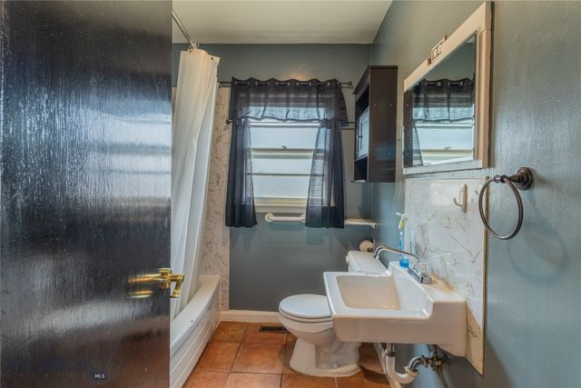 1920 Dewey Boulevard, Butte, MT 59701