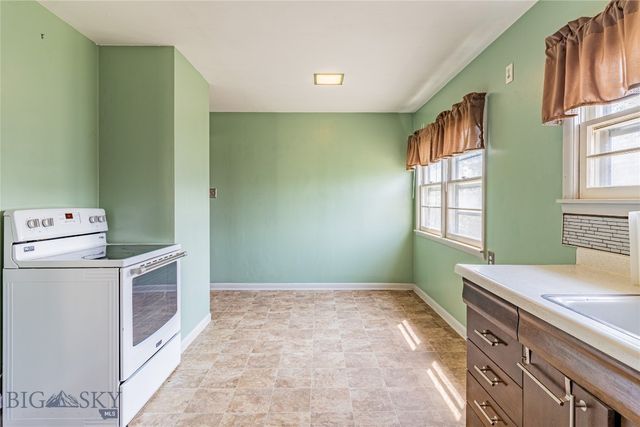 1920 Dewey Boulevard, Butte, MT 59701