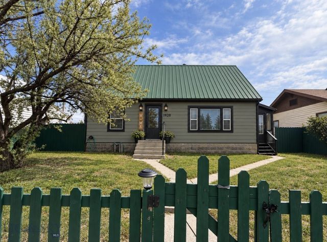 1920 Dewey Boulevard, Butte, MT 59701