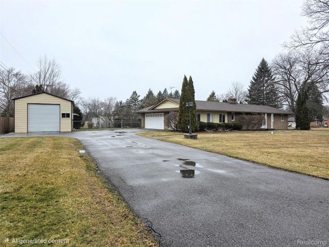 1134 Cayuga Drive, Grand Blanc Charter Township, MI 48439