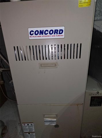 1134 Cayuga Drive, Grand Blanc Charter Township, MI 48439