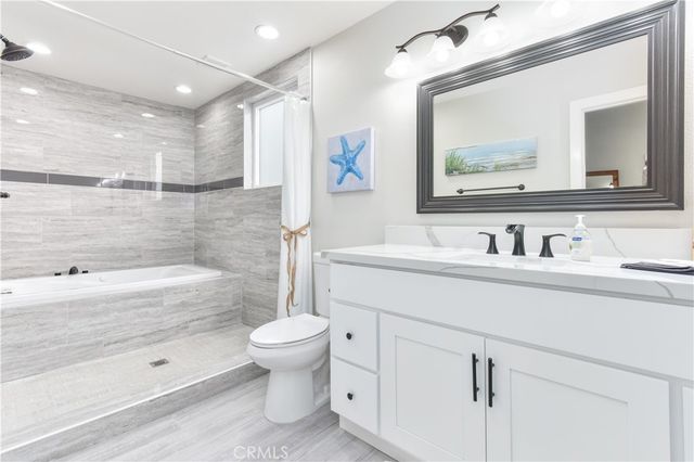 16791 Bayview Drive, Huntington Beach, CA 92649
