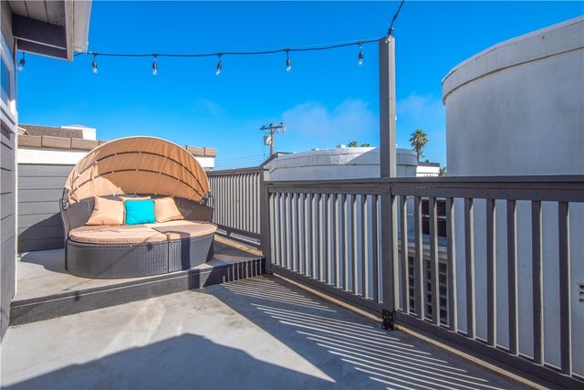 16791 Bayview Drive, Huntington Beach, CA 92649