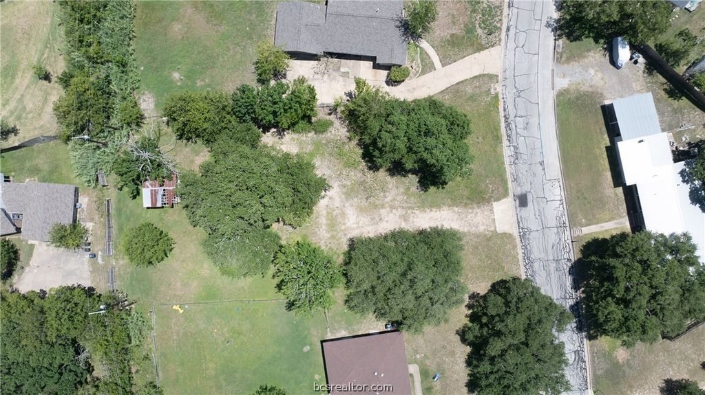 1003 Winding Road, College Station, TX 77840 — photo 2