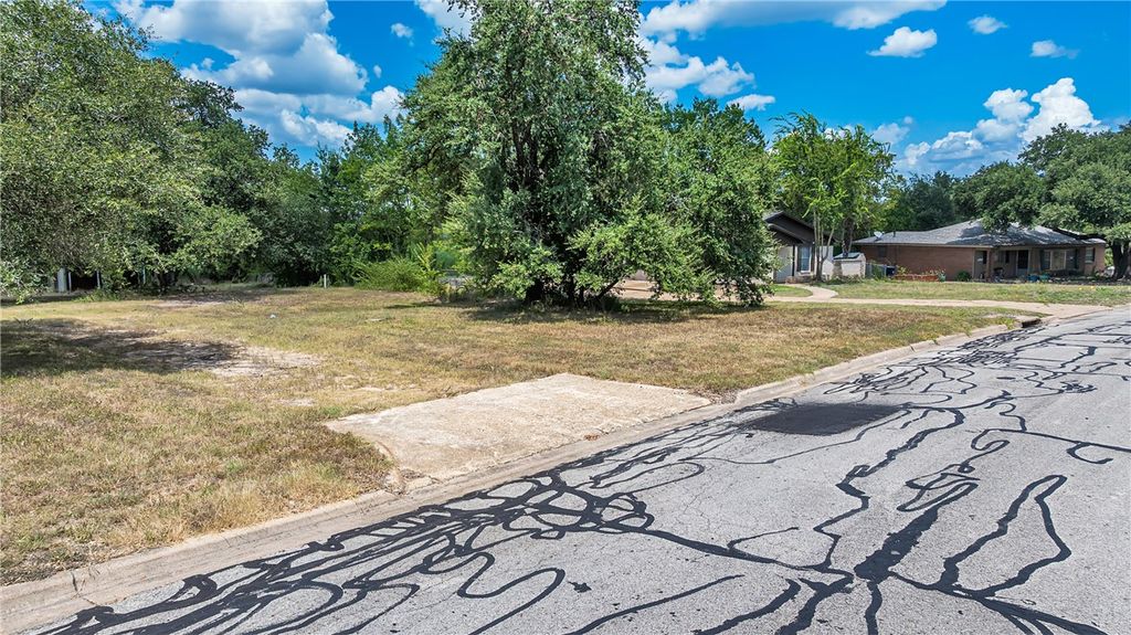 1003 Winding Road, College Station, TX 77840 — photo 4