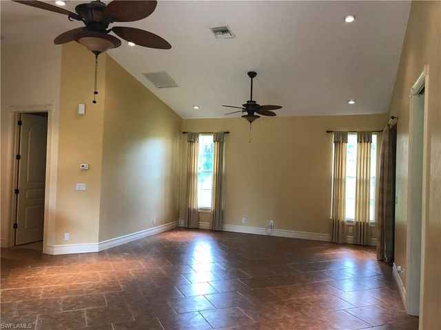 4125 13th Ave SW, Naples, FL 34116