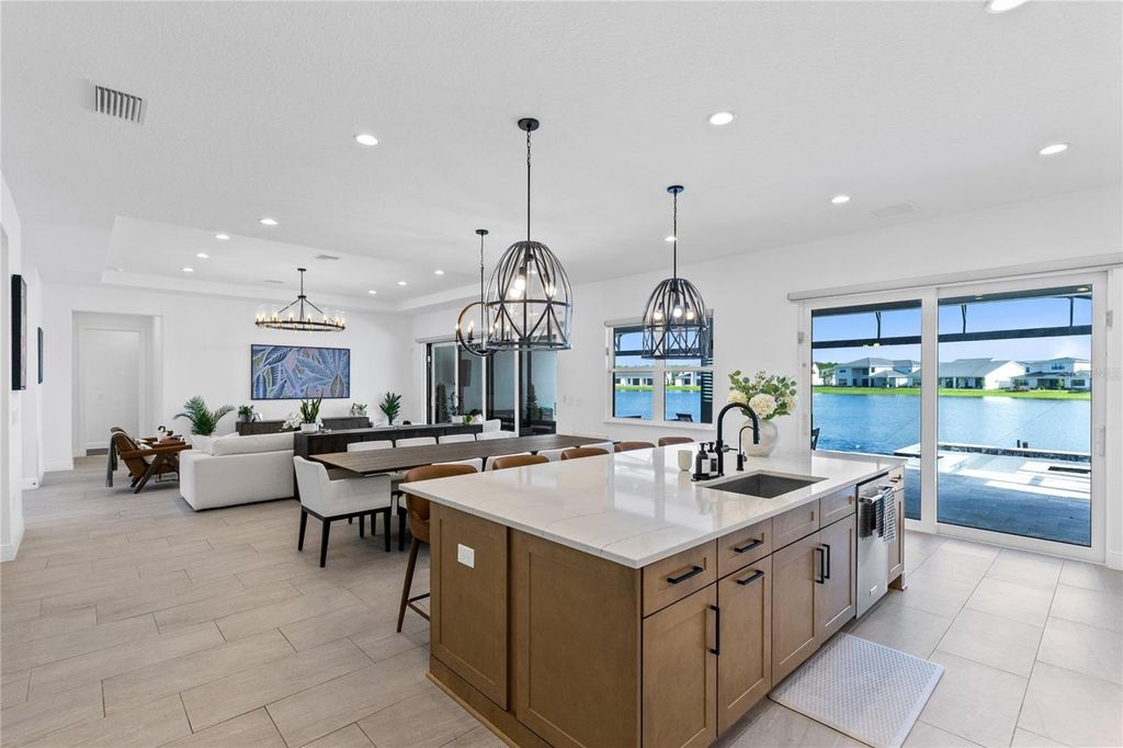 Image 11 of property listing at 9445 SANTORINI DRIVE, Orlando, FL 32827