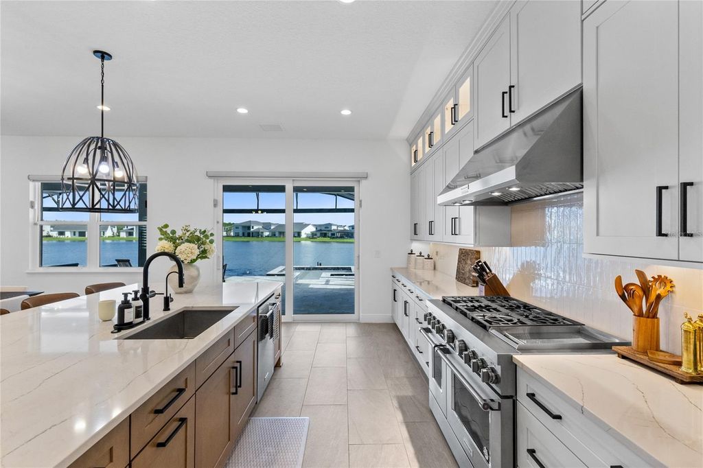 Image 13 of property listing at 9445 SANTORINI DRIVE, Orlando, FL 32827