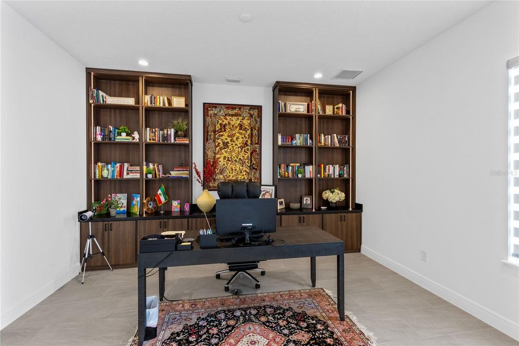 Image 23 of property listing at 9445 SANTORINI DRIVE, Orlando, FL 32827