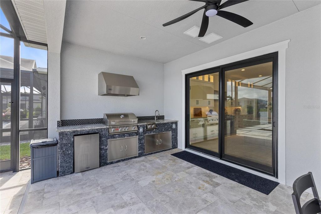 Image 41 of property listing at 9445 SANTORINI DRIVE, Orlando, FL 32827