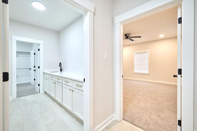 10565 W Miller Sardis Road, Bauxite, AR 72011