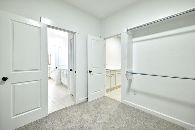 10565 W Miller Sardis Road, Bauxite, AR 72011