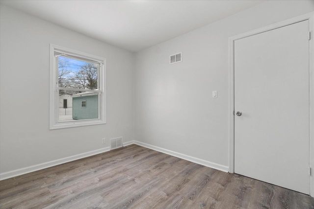 5320 N 60th STREET, Milwaukee, WI 53218