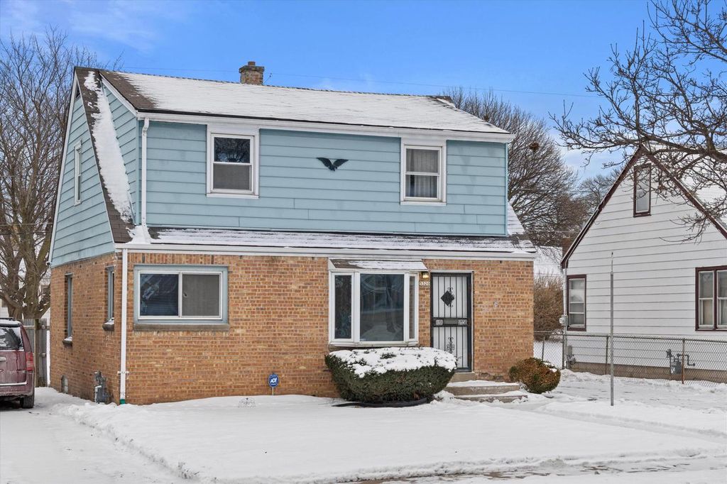 5320 N 60th STREET, Milwaukee, WI 53218