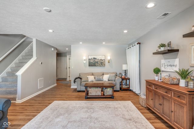 6063 Morning Dove Drive, Indianapolis, IN 46228