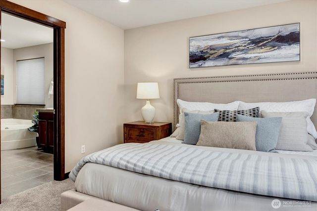 1310 174th Street SE, Bothell, WA 98012