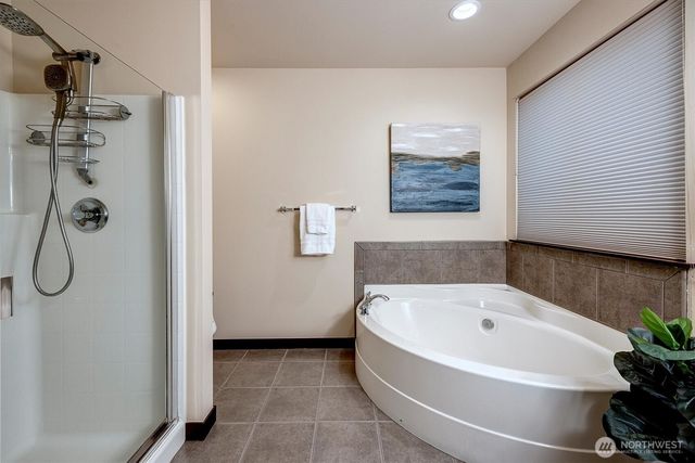 1310 174th Street SE, Bothell, WA 98012