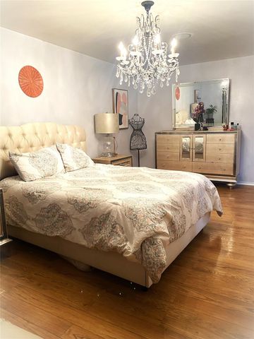 70 Evanston Street 1, Houston, TX 77015