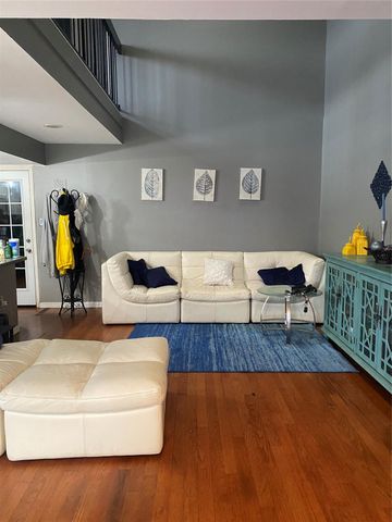 70 Evanston Street 1, Houston, TX 77015