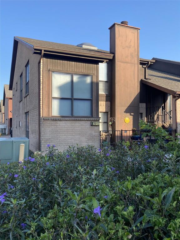 70 Evanston Street 1, Houston, TX 77015