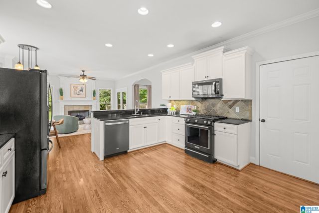 8130 CARRINGTON DRIVE, Trussville, AL 35173