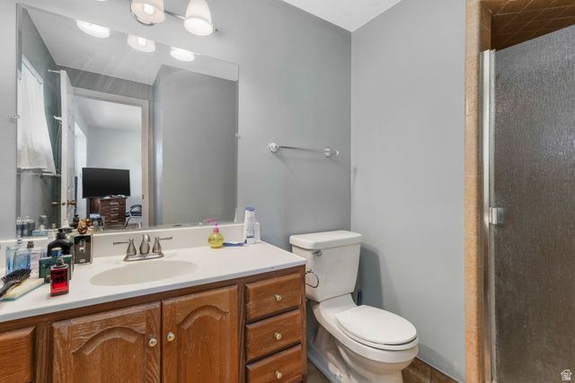 5884 S JONQUIL DR, Taylorsville, UT 84129