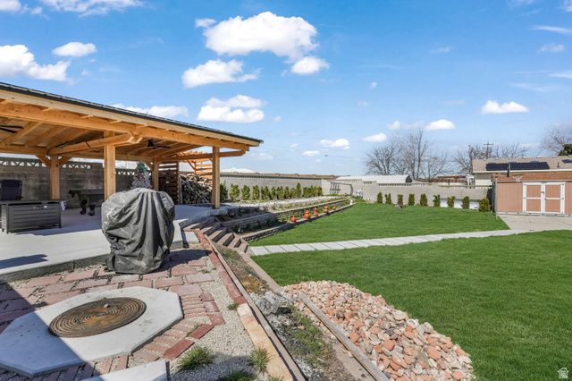 5884 S JONQUIL DR, Taylorsville, UT 84129