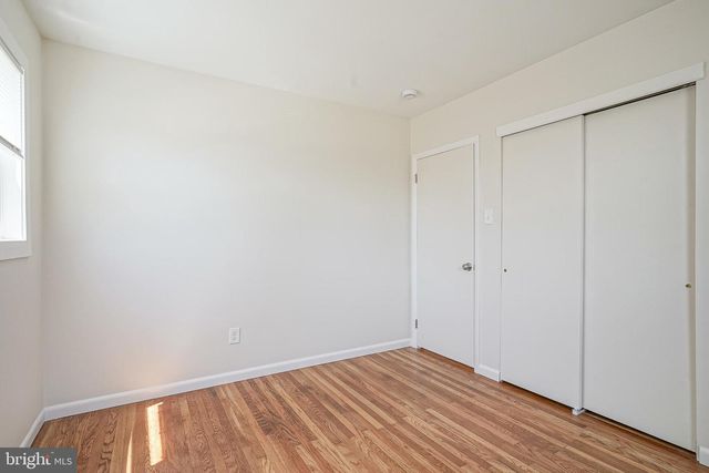 282 MC CLELLAND AVE, Bellmawr, NJ 08031
