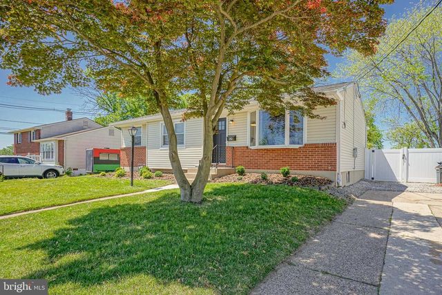 282 MC CLELLAND AVE, Bellmawr, NJ 08031