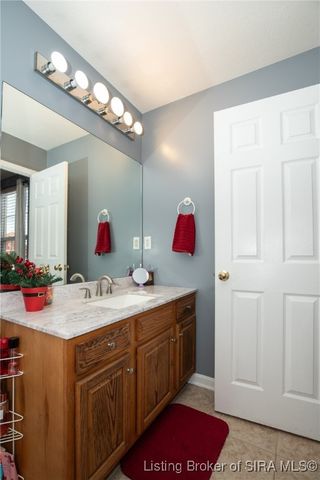 2401 Creaghton Court, Jeffersonville, IN 47130