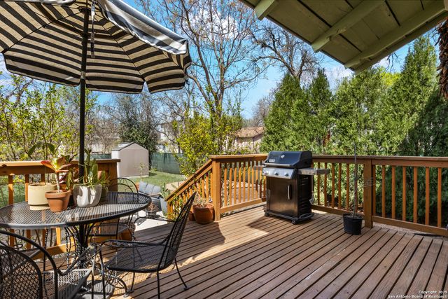 421 Spofford Ave, San Antonio, TX 78208
