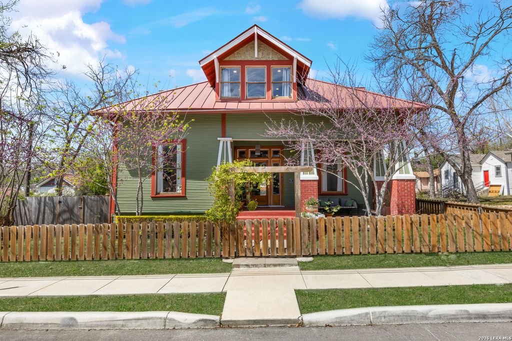 421 Spofford Ave, San Antonio, TX 78208