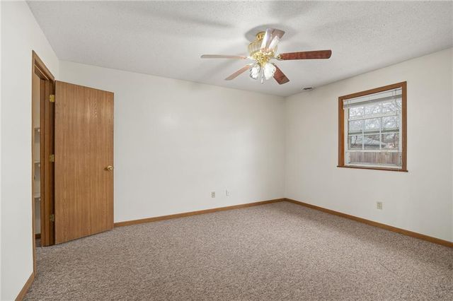 105 W Price Street, Savannah, MO 64485