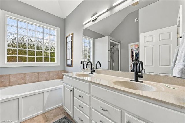 2929 Durham Street, Burlington, NC 27217