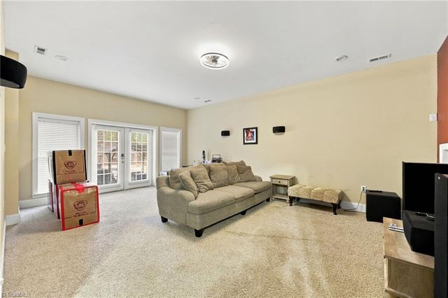 2929 Durham Street, Burlington, NC 27217