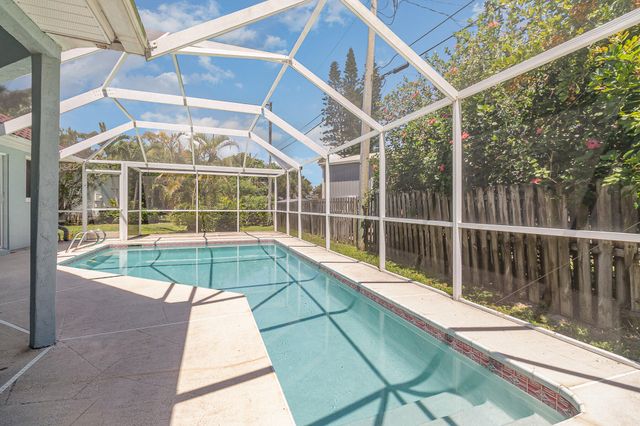 180 Waters Edge Lane, Indialantic, FL 32903