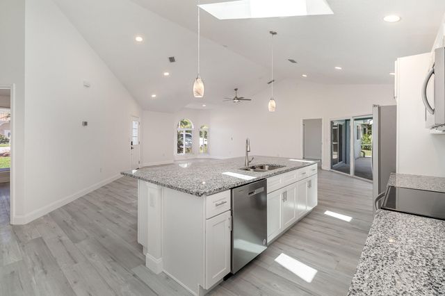 180 Waters Edge Lane, Indialantic, FL 32903