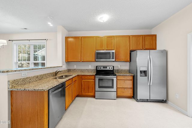 10821 Farmville Road, Raleigh, NC 27614