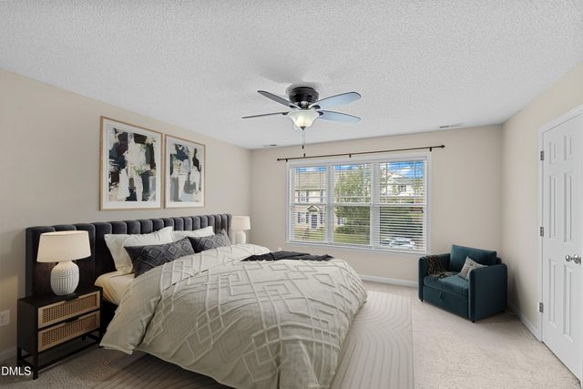 10821 Farmville Road, Raleigh, NC 27614