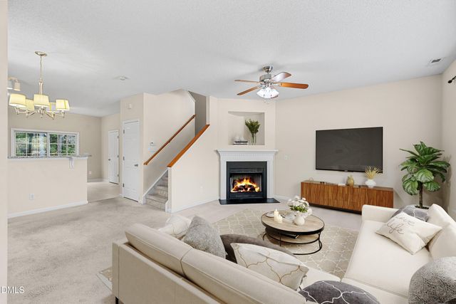 10821 Farmville Road, Raleigh, NC 27614