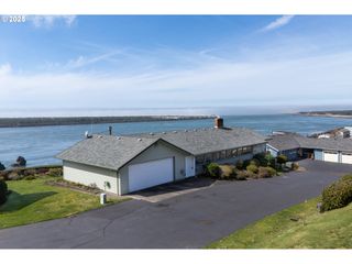 14580 HARBOR VIEW Dr, Rockaway Beach, OR 97136