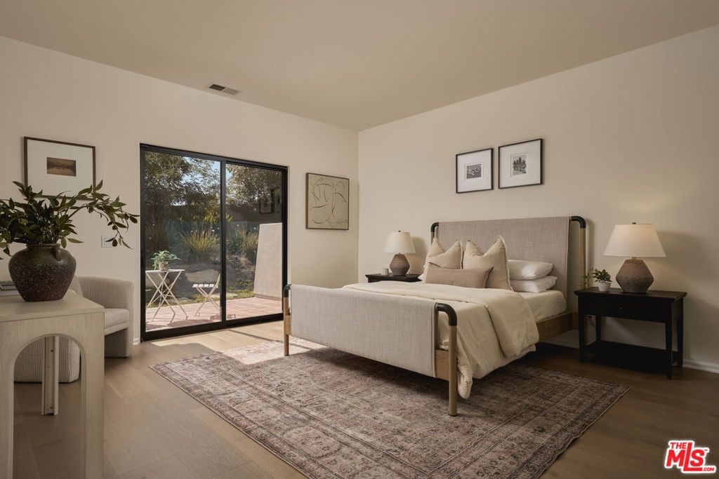 Image 22 of property listing at 3236 Braemar Drive, Santa Barbara, CA 93109