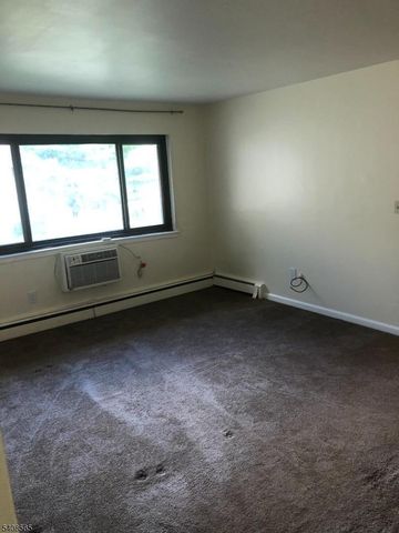 401 Us Highway 22 H, North Plainfield Boro, NJ 07060