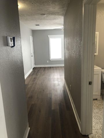 220 Milby Street, Houston, TX 77003