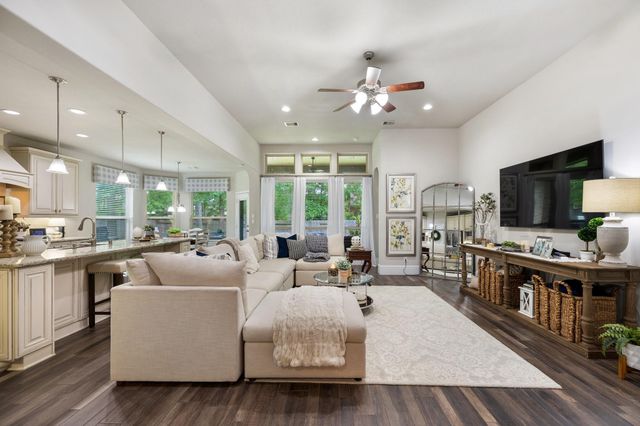 19 Cohasset Place, Tomball, TX 77375