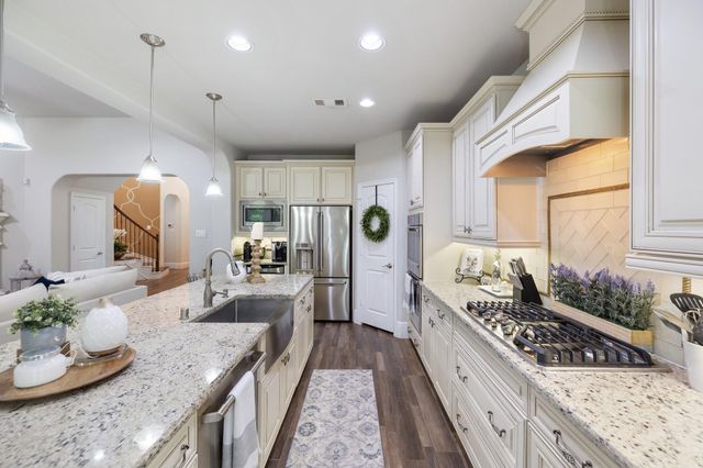 19 Cohasset Place, Tomball, TX 77375