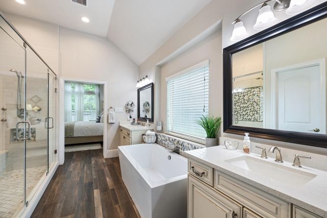 19 Cohasset Place, Tomball, TX 77375